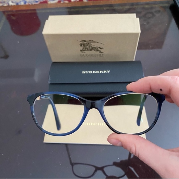 Burberry frames - Picture 2 of 5
